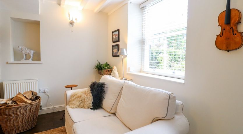 Photo of 16 Long Row