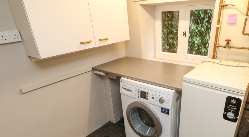 Photo of 2 Ivy Cottages