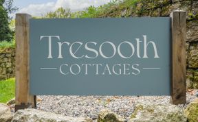 Photo of Porthallow, Tresooth Cottages