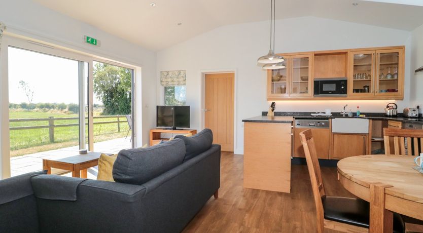 Photo of Robins Corner