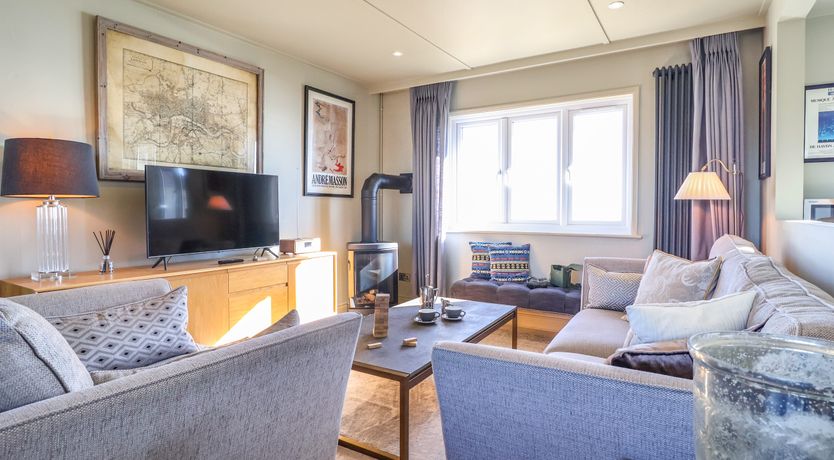 Photo of 3 Tinkers End