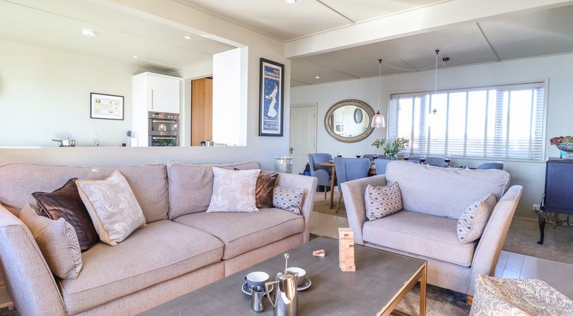 Photo of 3 Tinkers End