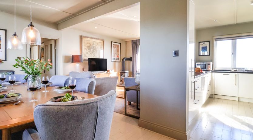 Photo of 3 Tinkers End