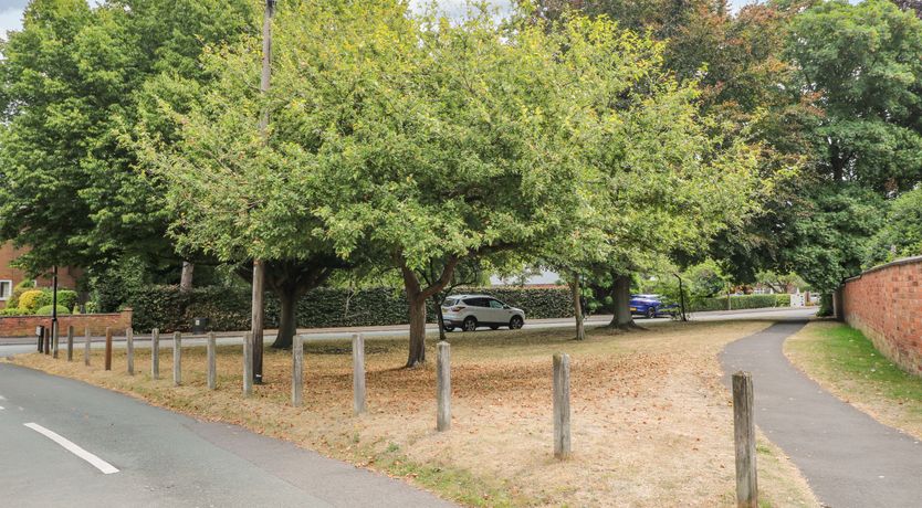 Photo of 7 The Green