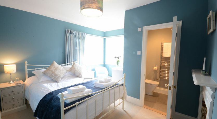 Photo of Holly Lodge