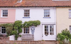 Photo of Shell Cottage, Aldeburgh