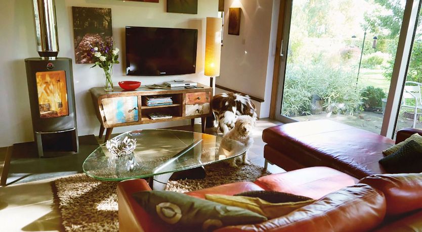 Photo of Chobbs Barn, Eye