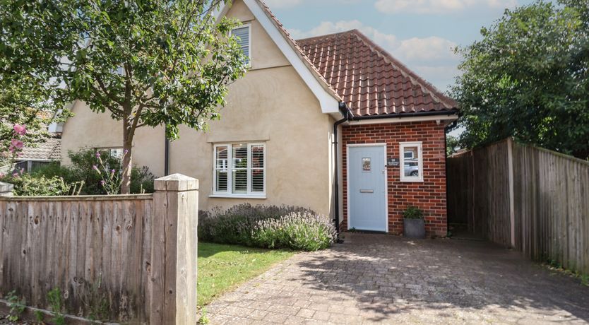 Photo of Crabapple Cottage, Southwold