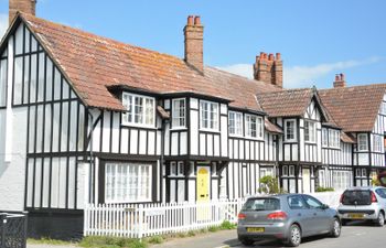 4 The Dunes, Thorpeness Holiday Cottage