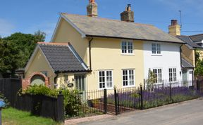 Photo of Flaxen Cottage, Heveningham
