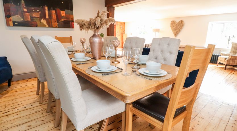 Photo of Noah's Barn