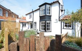 Photo of Harriet's Cottage, Southwold