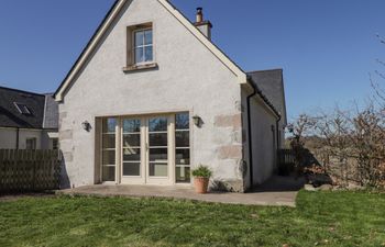 East Balachladich Holiday Cottage