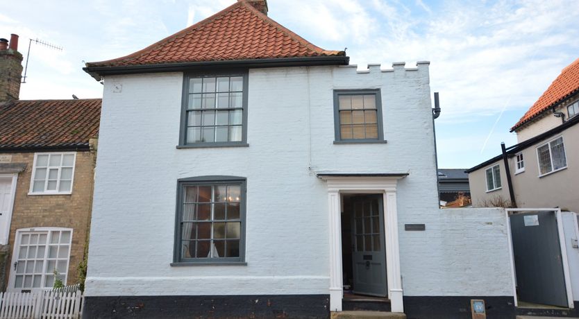 Photo of Gosfield Cottage, Aldeburgh