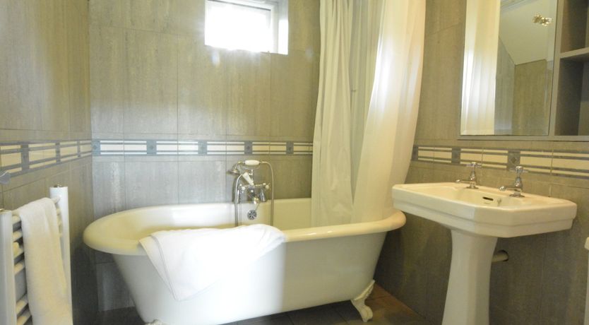 Photo of Robert Sadler's Studio