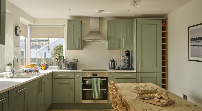 Photo of Harbour Lights