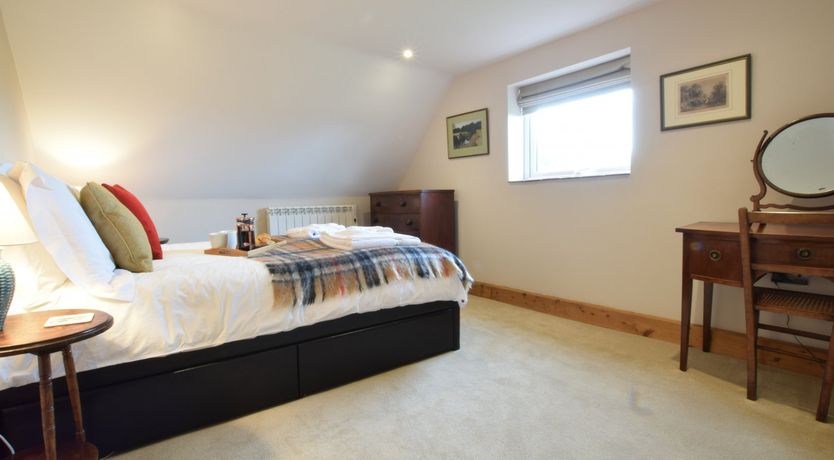 Photo of 1 Tunns Cottages, Rushmere, nr Beccles