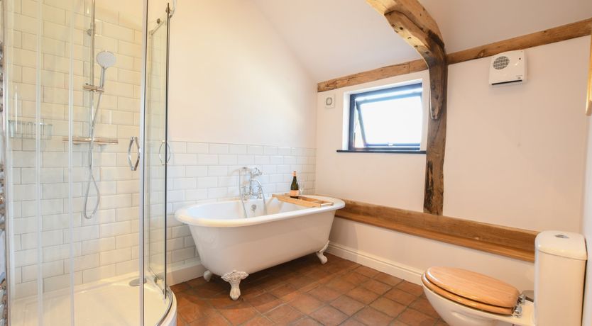 Photo of Onna's Stable, Sotherton