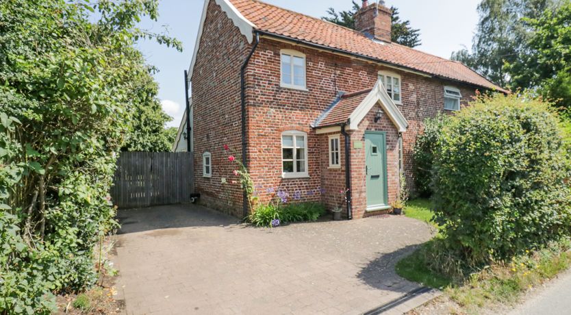 Photo of Shoemakers Cottage, Friston