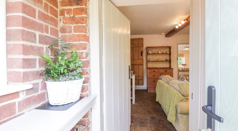 Photo of Shoemakers Cottage, Friston