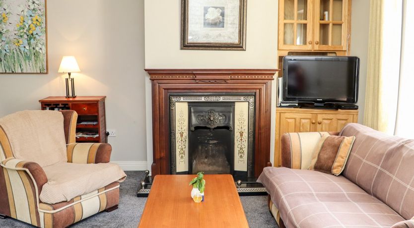 Photo of No. 1 Mariner's Court