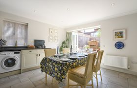 Photo of 1-coconut-cottage-long-melford