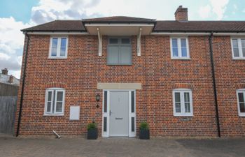 1 Coconut Cottage, Long Melford Holiday Cottage
