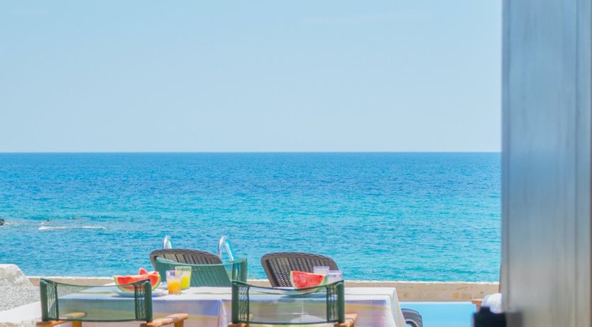 Photo of Tropical Tide