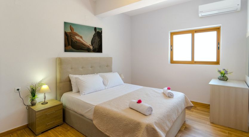 Photo of Tropical Tide