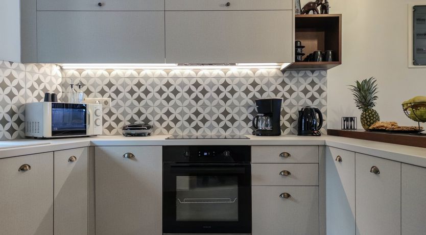 Photo of The Pretty Peacock