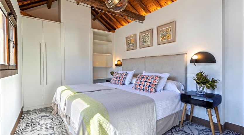 Photo of Apartment of Antiquity