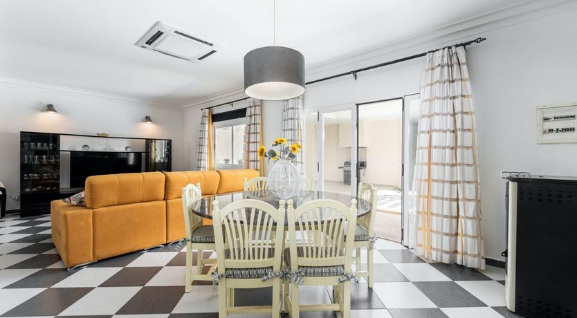 Photo of On The Roof