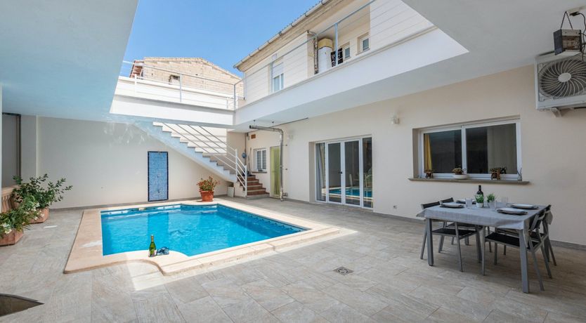 Photo of On The Roof