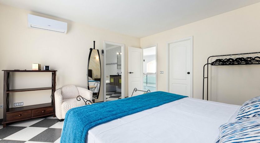 Photo of On The Roof