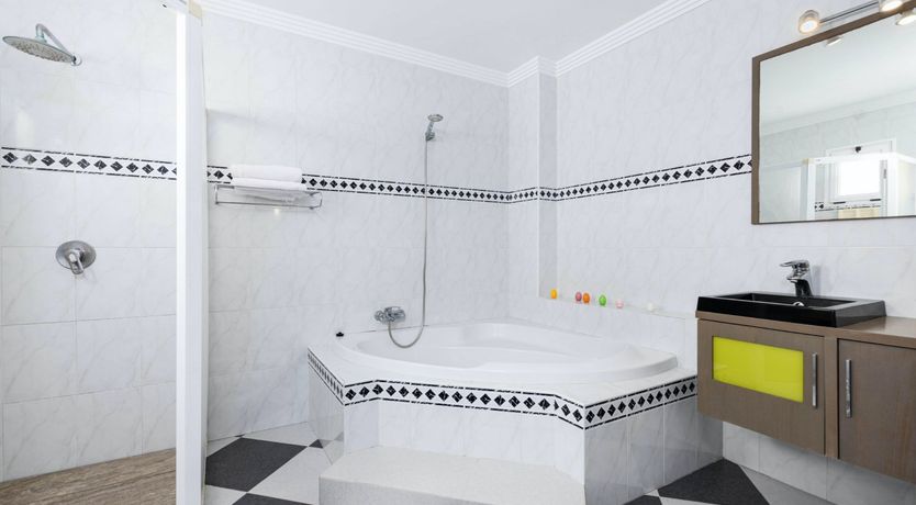 Photo of On The Roof