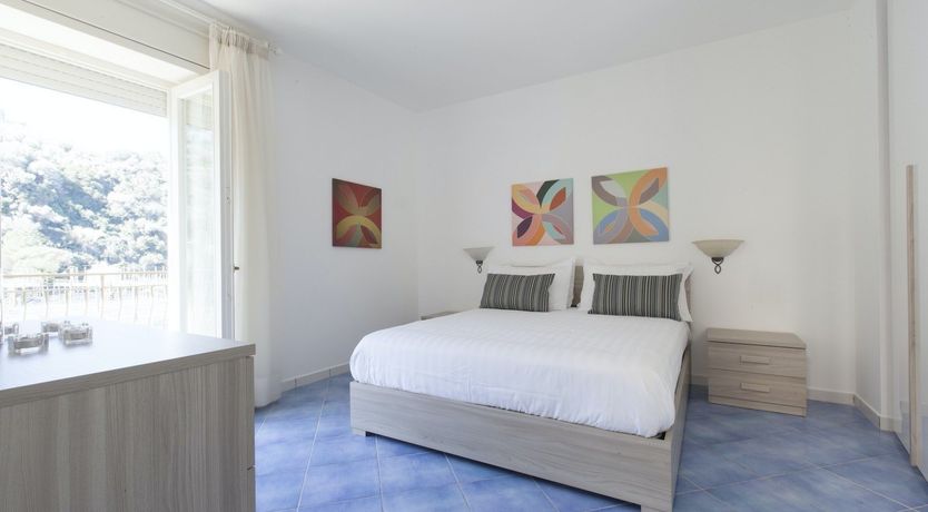 Photo of Sunset Lounge