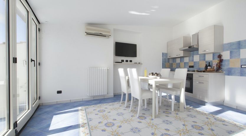 Photo of Sunset Lounge