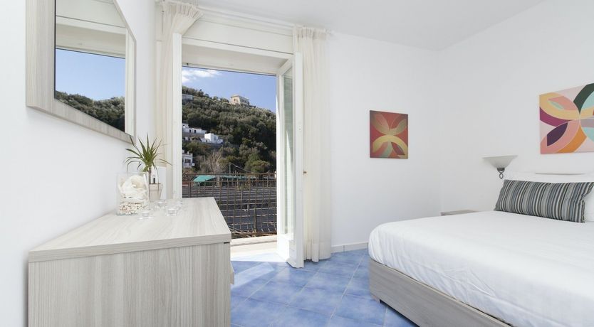 Photo of Sunset Lounge