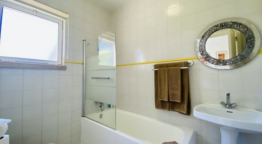 Photo of Seventies Vibes & Bougainvillea