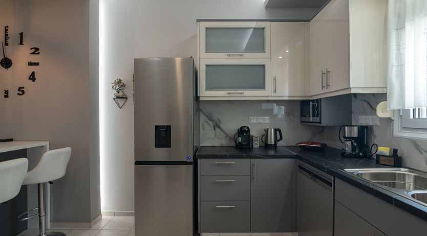 Photo of Phoenix Palms