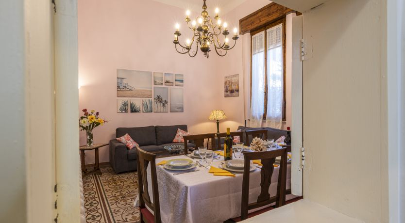 Photo of Sea Air & Leaves