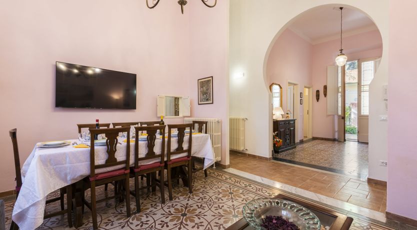 Photo of Sea Air & Leaves