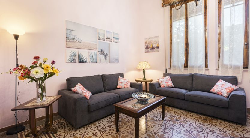 Photo of Sea Air & Leaves