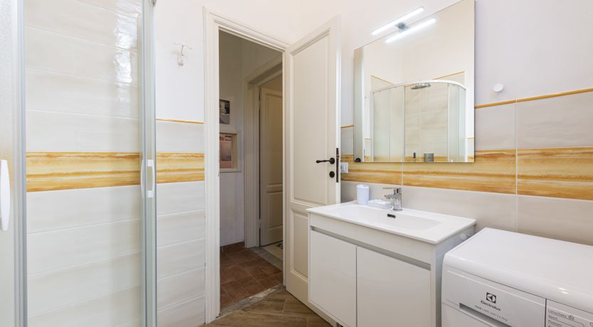 Photo of Sea Air & Leaves