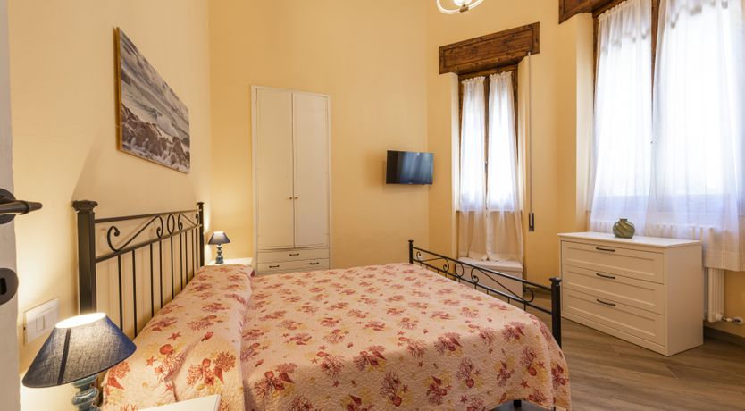 Photo of Sea Air & Leaves