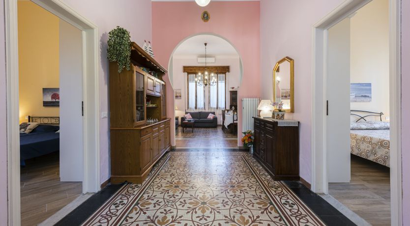 Photo of Sea Air & Leaves