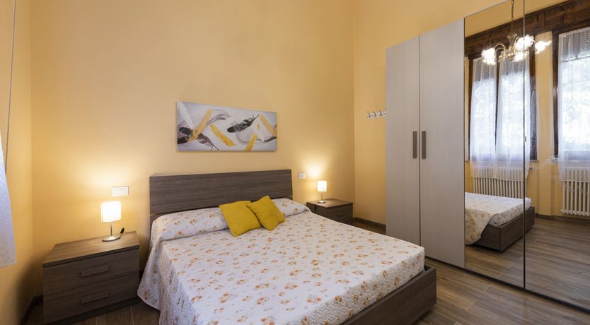 Photo of Sea Air & Leaves