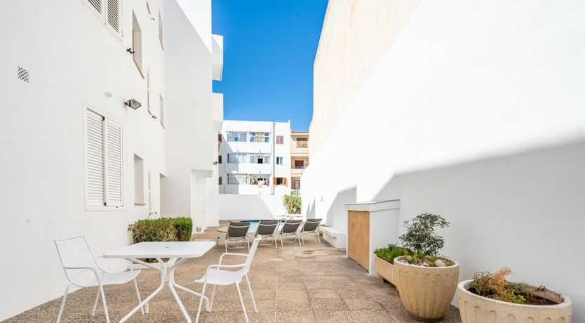 Photo of Natural Blue