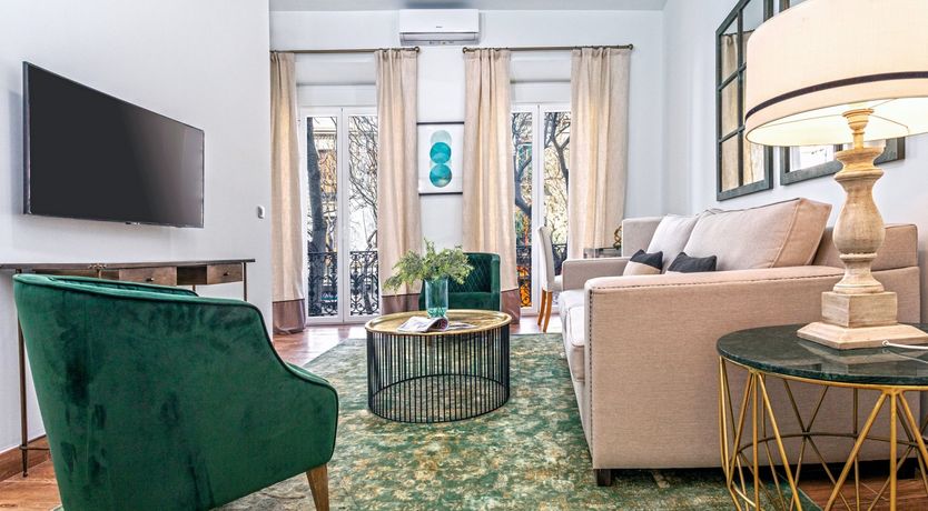 Photo of Gold & Green