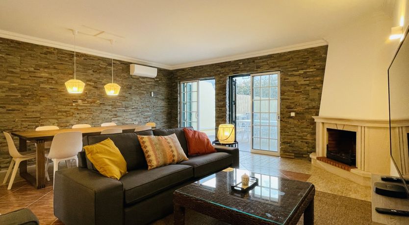 Photo of Mellow in Yellow